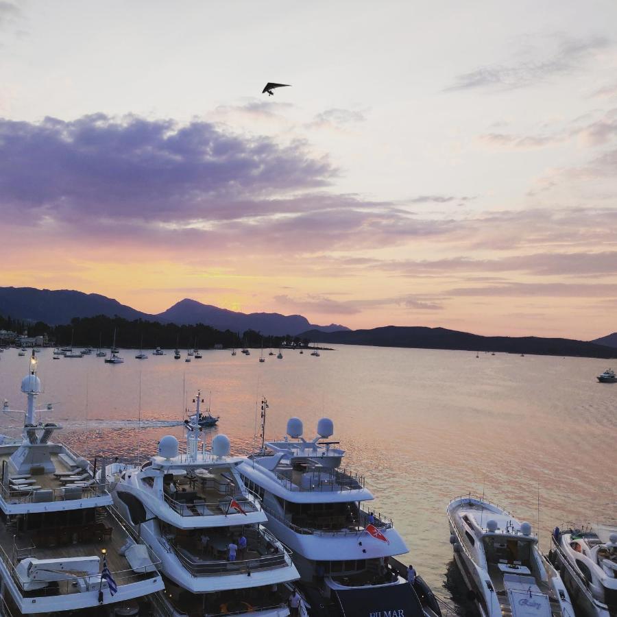 The Manessi City Boutique Hotel Poros Town Exterior foto